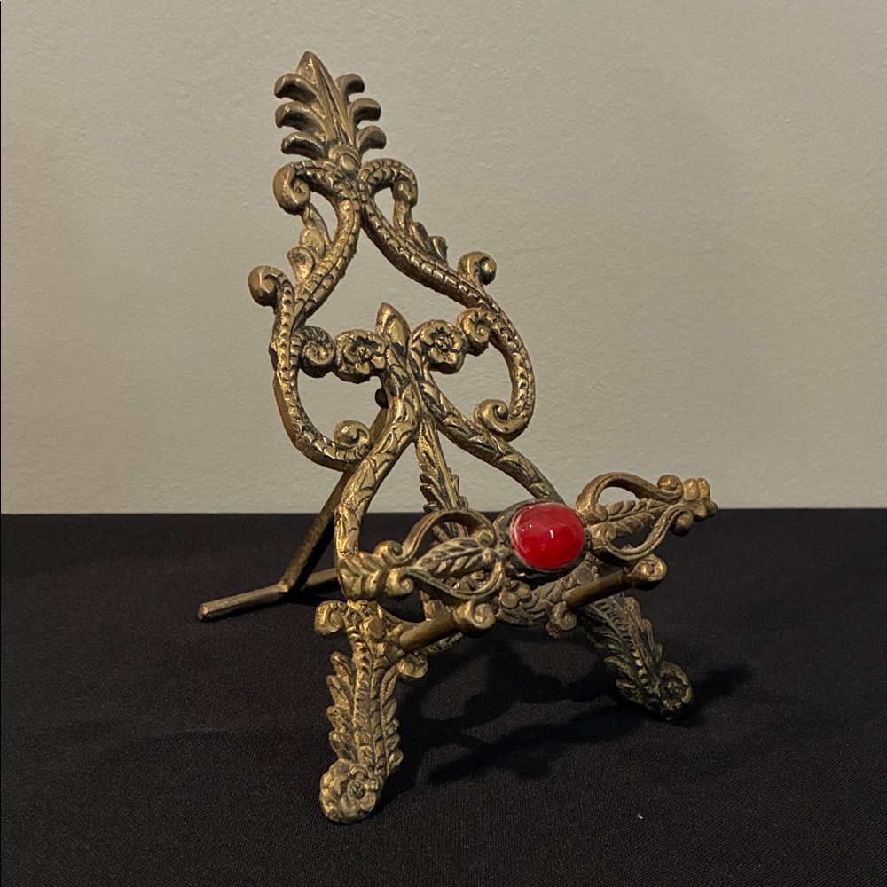 Ornate Vintage-Style Brass Easel with Red Accent